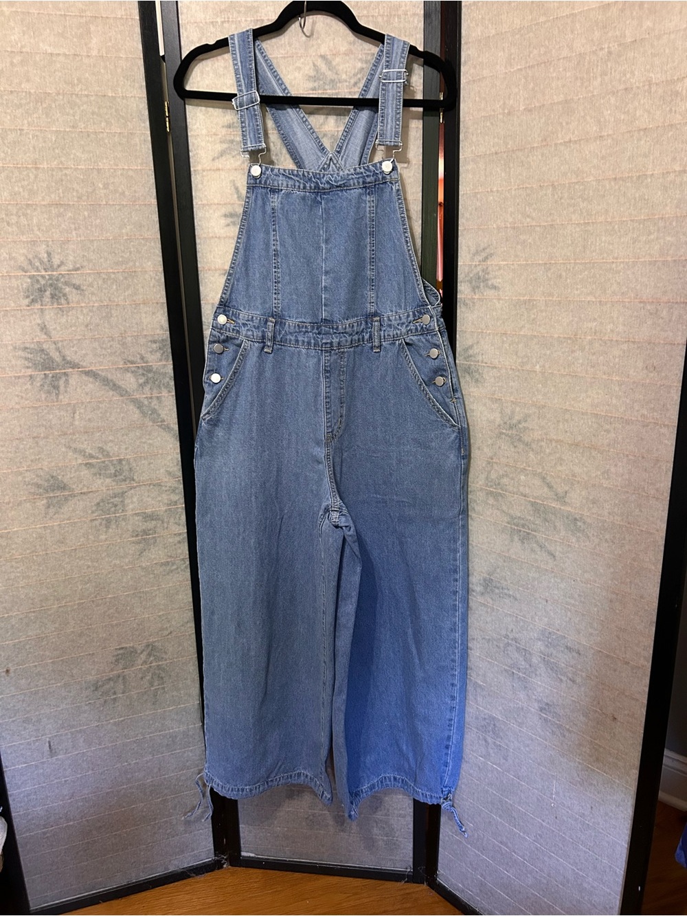 Cider Women's Denim Overalls Sz Med Denim Wide Leg Tie Hem 90s Inspired Utility